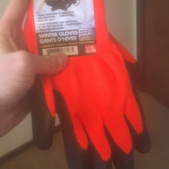 Winter gloves - Picture 1 of 1